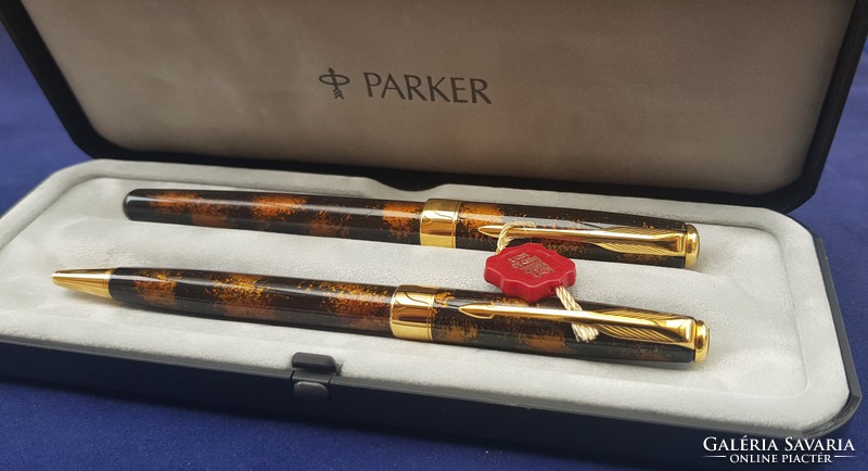 Parker Sonnet töltőtoll - 18 k. arany - golyóstoll