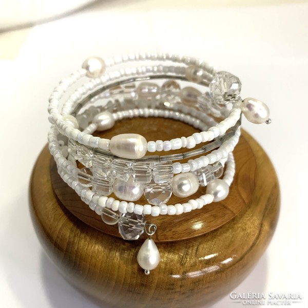 White multi-row true pearl and crystal elastic bracelet for chubby ladies too!