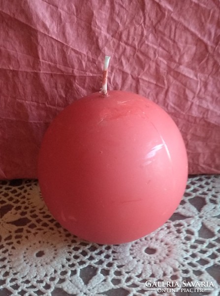 Gömb gyertya kézműves termék piros 10 cm átmérőjű, ajánljon!