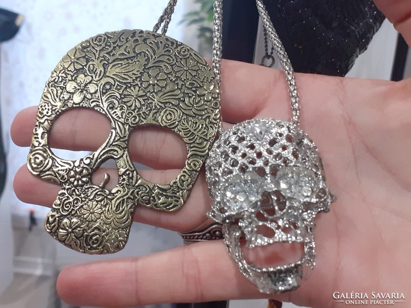 Year-end sale! Skull extra fashion chains