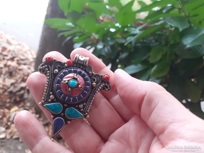 Silver plated with Tibetan turquoise coral decoration
