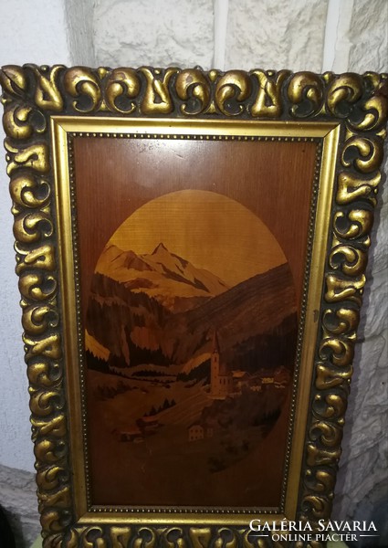 Intarzia kép, gyönyörű keretben, ajándéknak is kiváló dekoráció is, képkeret aranyozott. Alpesi táj?