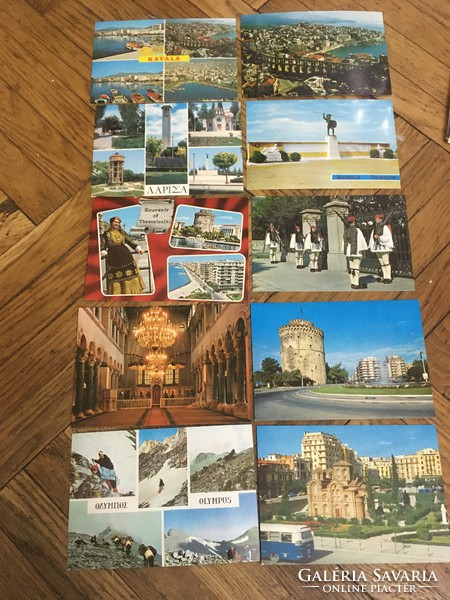 Különleges 134 darabos 1970-80-as évekbeli képeslap gyűjtemény és krakkói leporelló