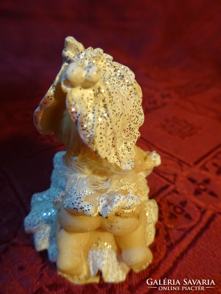 Infant angel, naked statue, height 6 cm. He has!