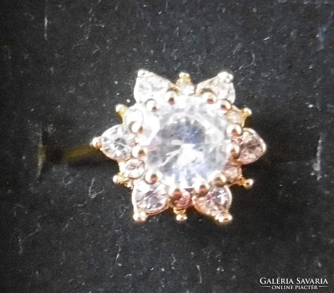 Zirconia stone, star-shaped ring