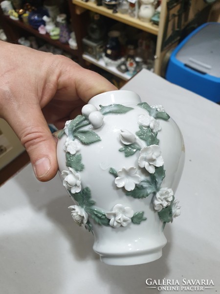 Régi német porcelán váza sérült 