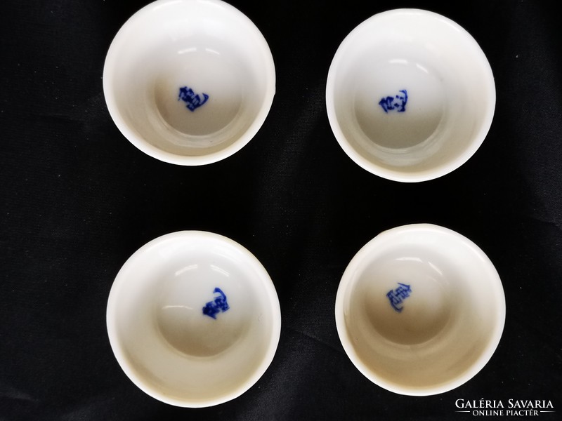 Különleges, japán porcelán-biszkvit szakés, röviditalos készlet, litofán díszítéssel
