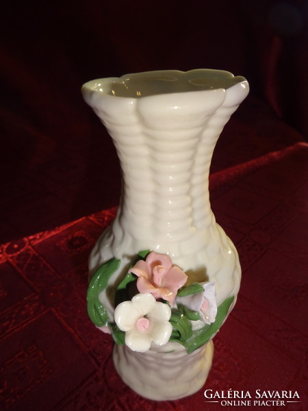 Német porcelán, rózsa mintás váza, magassága 13,5 cm. Vanneki!
