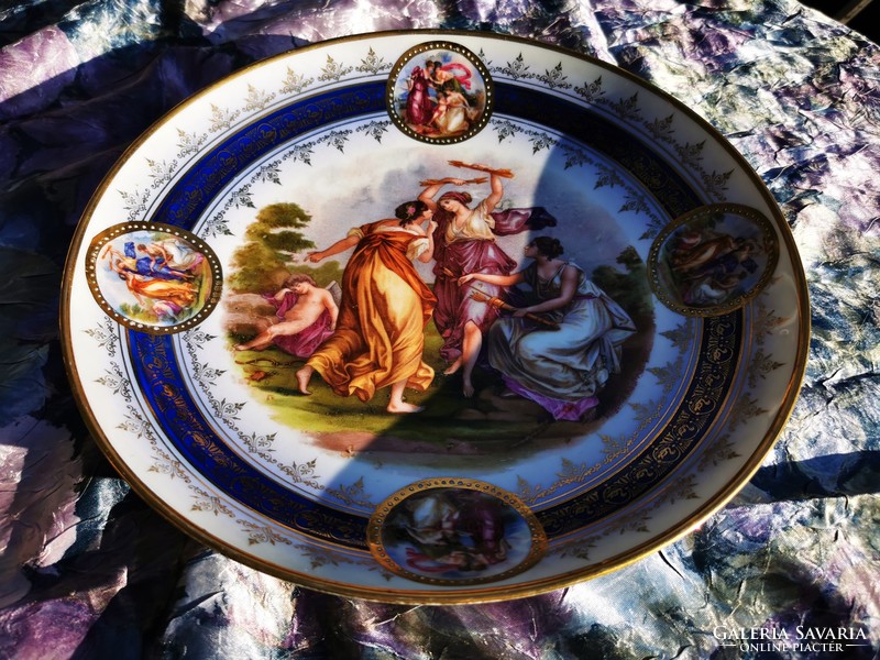 Antique mythological scene with alt wien bowl