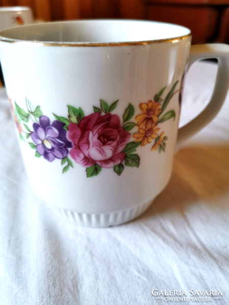 Beautiful royal dux bohemian rose pattern skirted mug