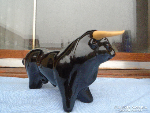 Torreádor üveg bika, különlegesség Spanyolországból, kifogástalan állapotban.