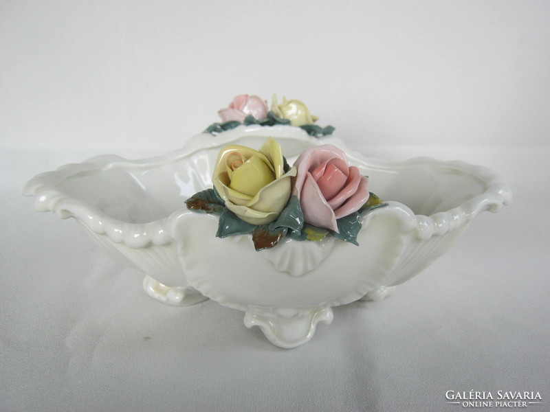 Ens porcelain bowl with rose decoration