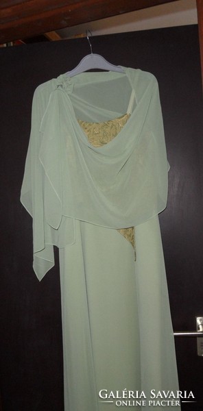 Casual, evening (muslin, embroidered) pale green dress with a stole