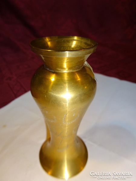 Copper vase, height 6 cm, top diameter 3 cm. He has!