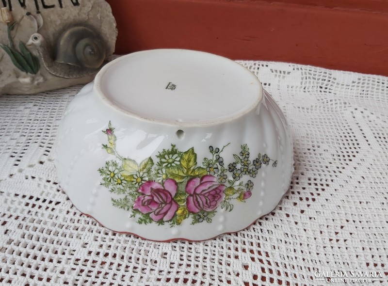 Beautiful czechoslovakia rare floral porcelain rose cake pot, peasant bowl, collector's item