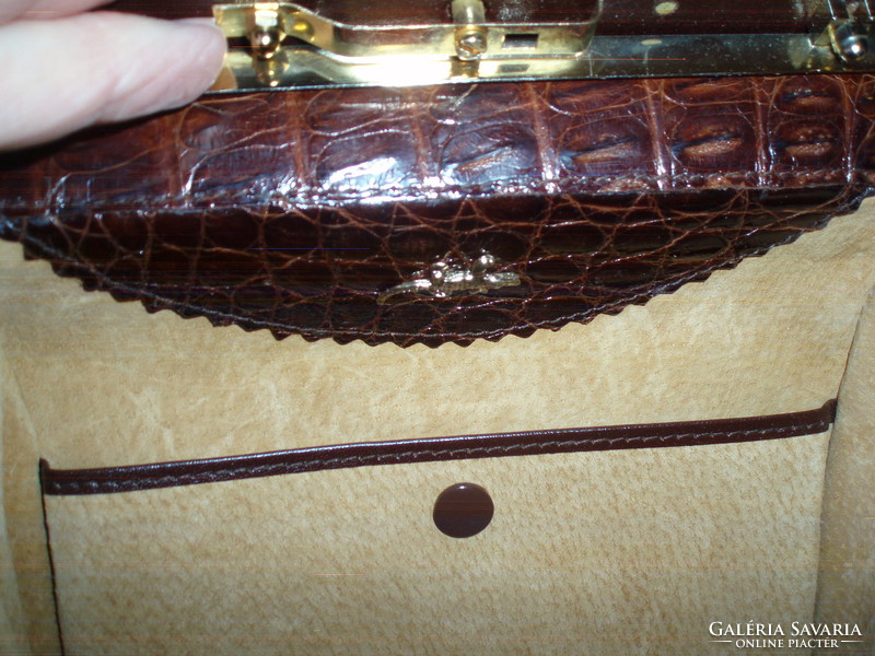Wonderful vintage genuine crocodile handbag, shoulder bag.