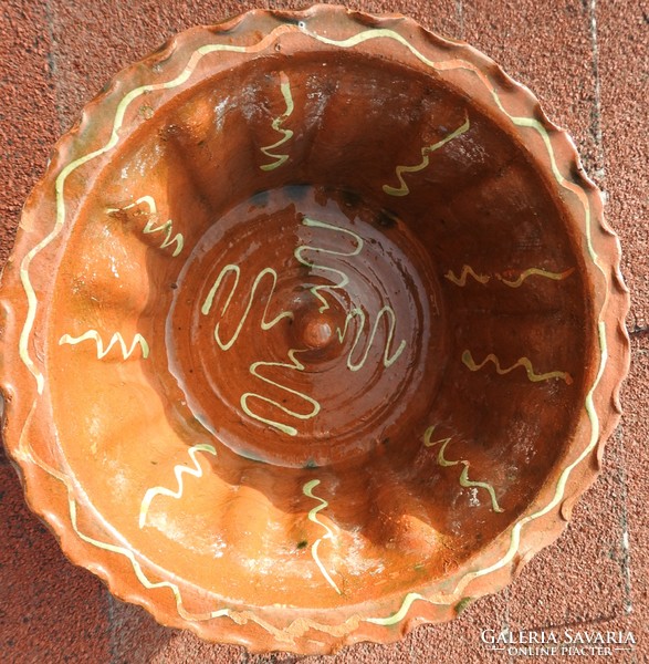 Antik cserép kuglóf sütőforma