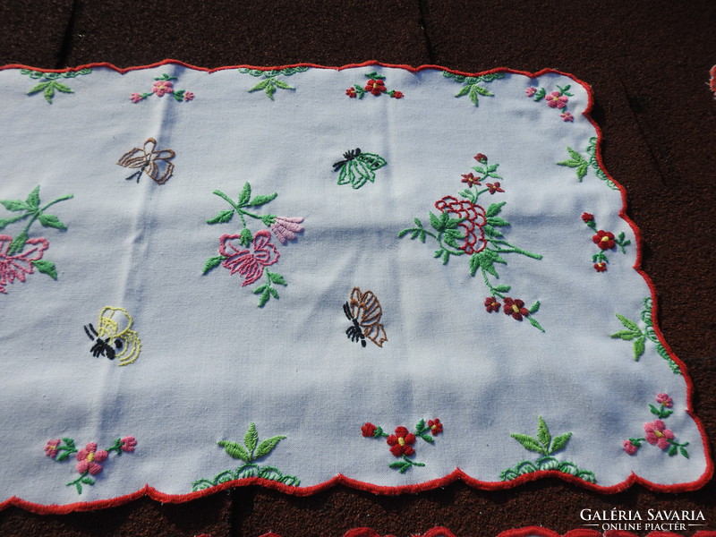 Old Kalocsa embroidery running tablecloth