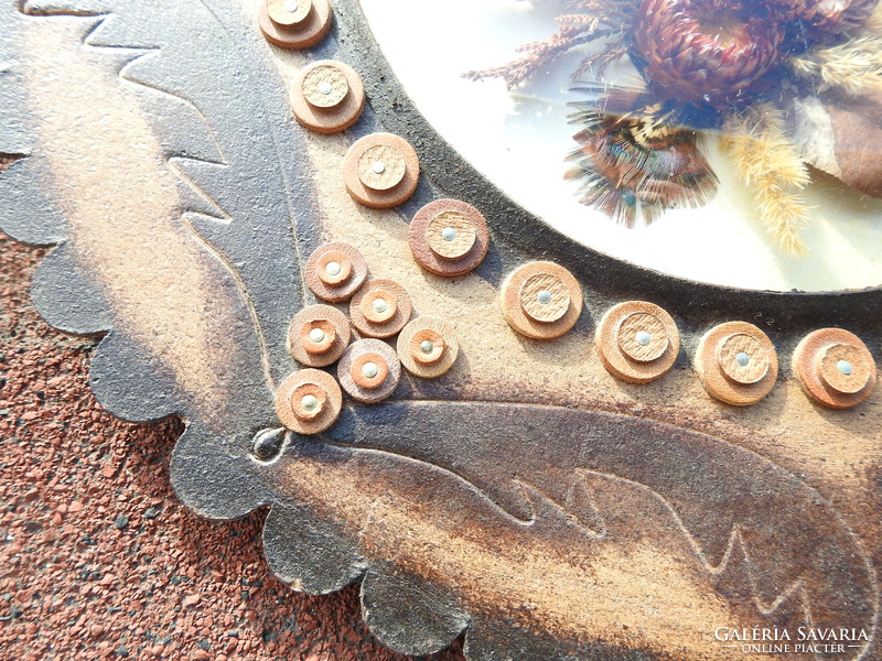 Iparművészeti bőr falikép szárazvirág dekorációval