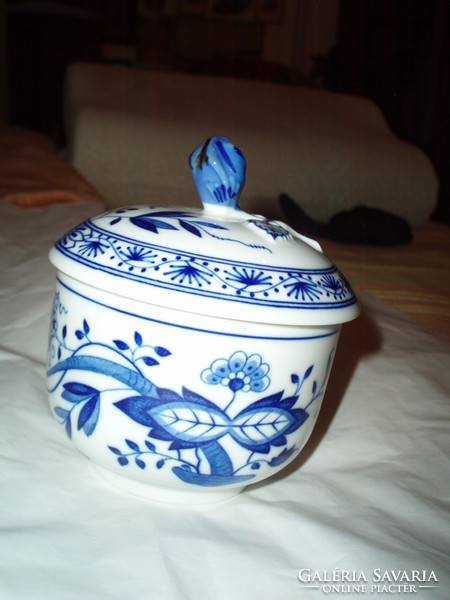 Vintage onion pattern teapot and sugar bowl