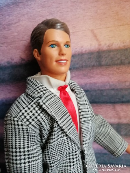 VINTAGE Barbie 1991