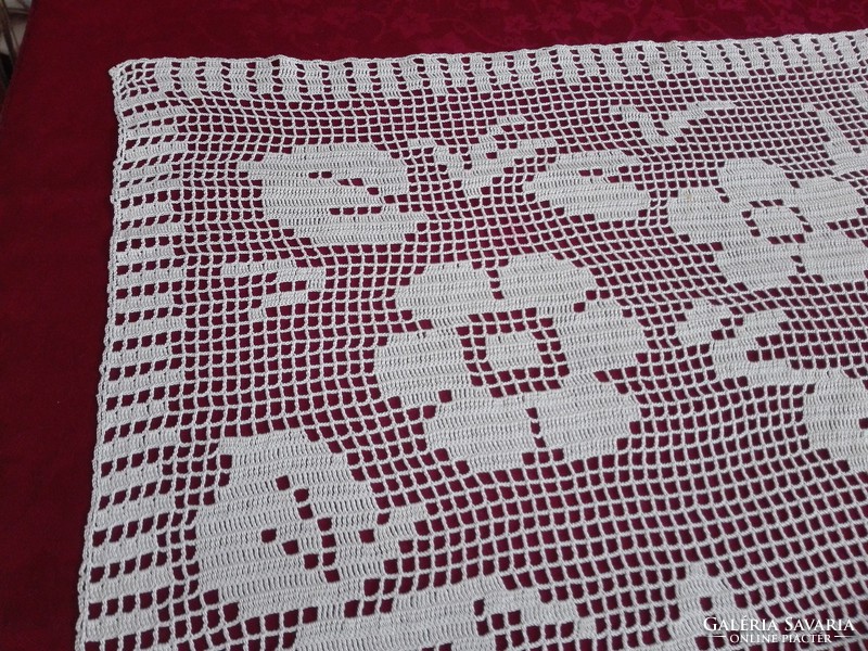 Light-beige, hand-crocheted tablecloth, 48 x 62 cm