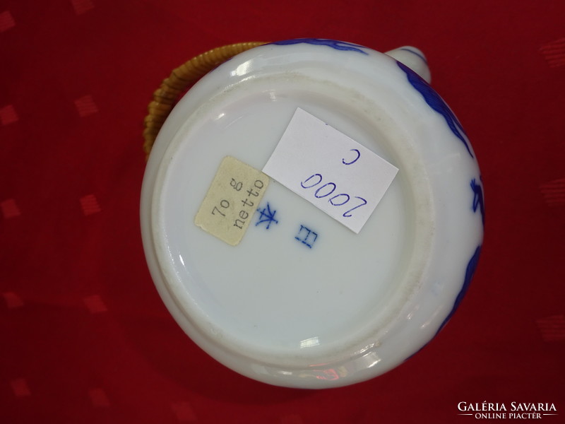 Japanese porcelain wicker-eared sugar bowl, bottom diameter 8 cm. He has!