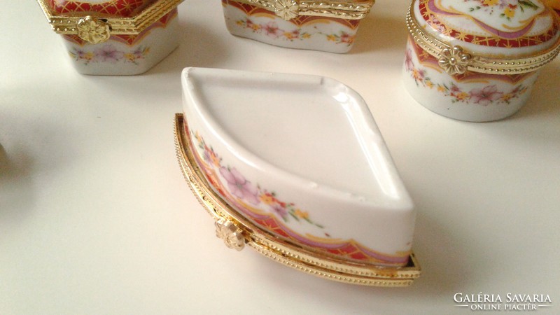 5 db mini porcelán ékszertartó