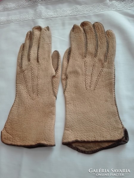 Women's gloves made of 7.5 thicker leather