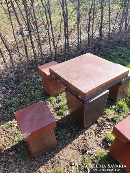 Modern Zsolnay pirogránit kerti asztal 4db ülőkével