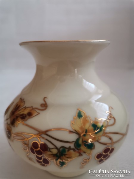 Vase with bunch of grapes from Zsolnay