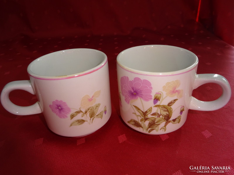 Chinese porcelain, pink flower mug (two pieces), height 8 cm. He has!