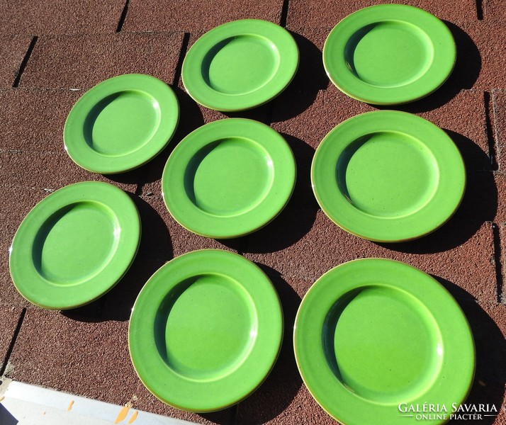 Varages French glazed green cake plate set / 8 plates