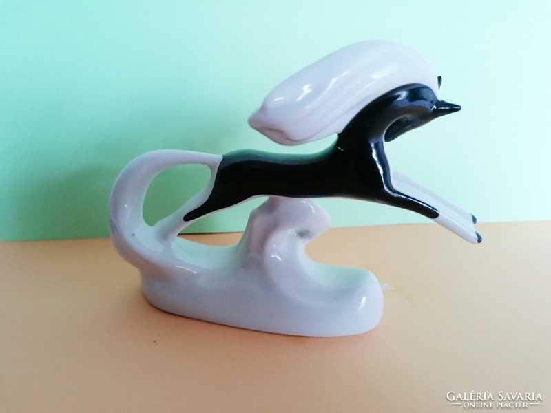 Korosten orosz porcelán art deco jellegű lovacska