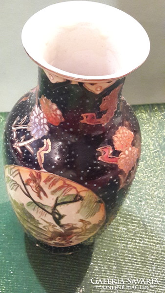 Eastern vase 1.
