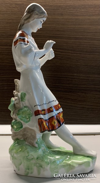 Polonsky Ukrán porcelán figura 30cm
