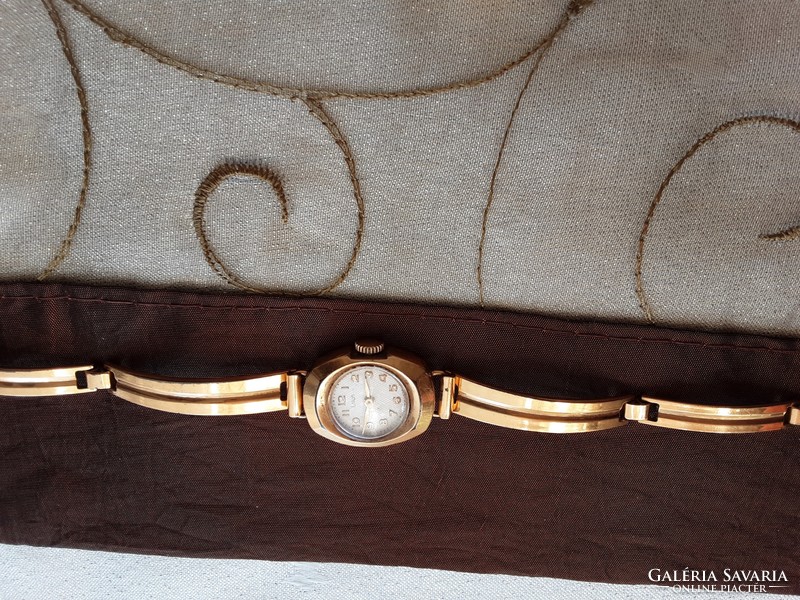 Original Luch mechanical gilded women's watch with gilded strap