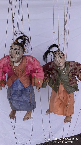 Antik keleti marionett bábuk