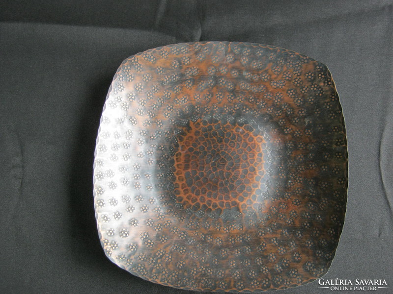 Copper wall bowl