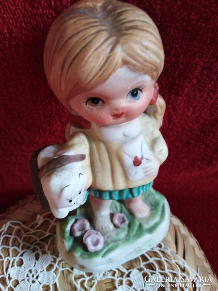 Biszkvit porcelán kislány, cicával, XX.szd második feléből