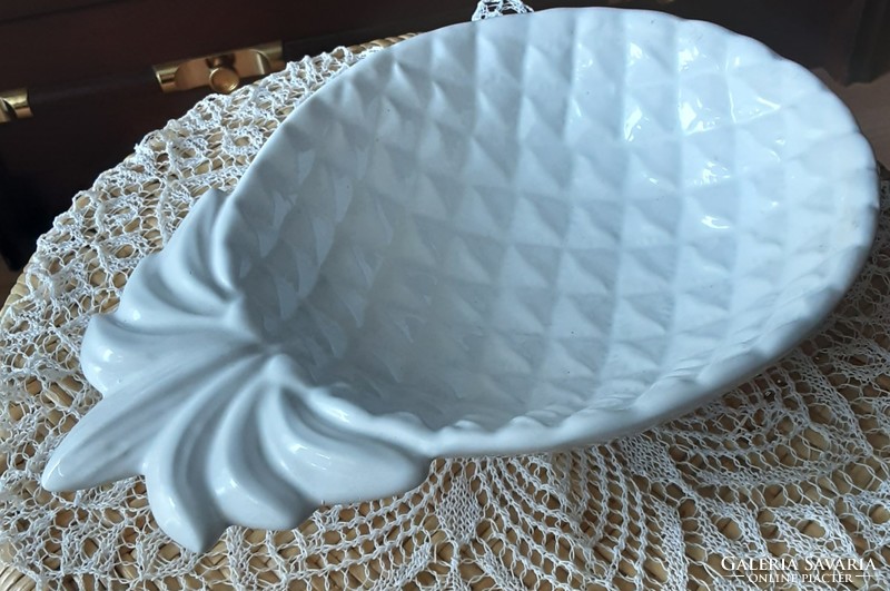 Ceramic bowl, serving, centerpiece, fruit plate, 26 x 18 cm, flawless, gorgeous white