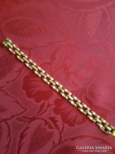 Antique gold bracelet