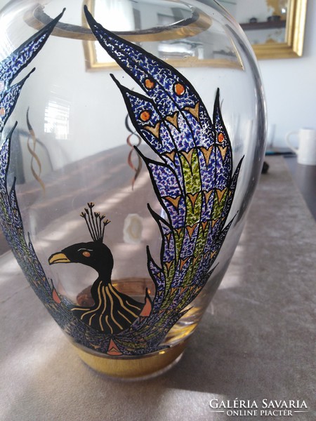 Öblös üveg váza, páva, arany dekorral