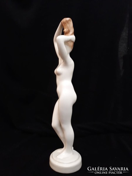 Budapest aquincum, naked female nude adjusting her hair, marked porcelain nipple, sculpture 26cm