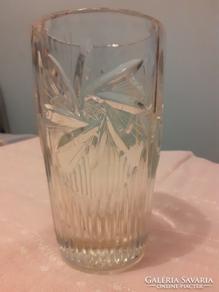 Lead crystal vase 17.5 cm