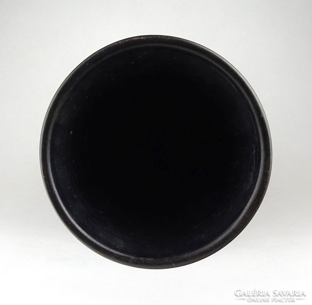 1D524 Nagyméretű szarvasos fekete cserép váza 33 cm