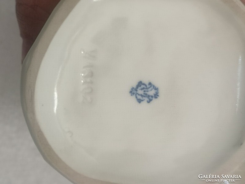 Alteste Volkstadt Medve német porcelán 