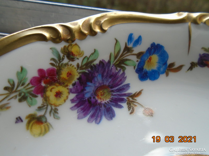 1940 MARIA THERESIA reggeliző Egyedi kézzel festett Meisseni virágmintákkal, opulens aranyozással