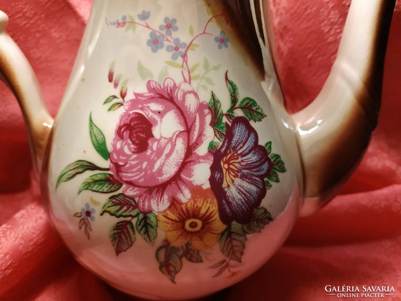 Csodás antik porcelán kiöntő