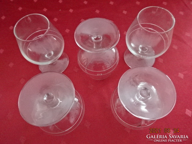 Sole cognac glass, white stripe indicates the quantity. 5 pcs for sale together. They have one!
